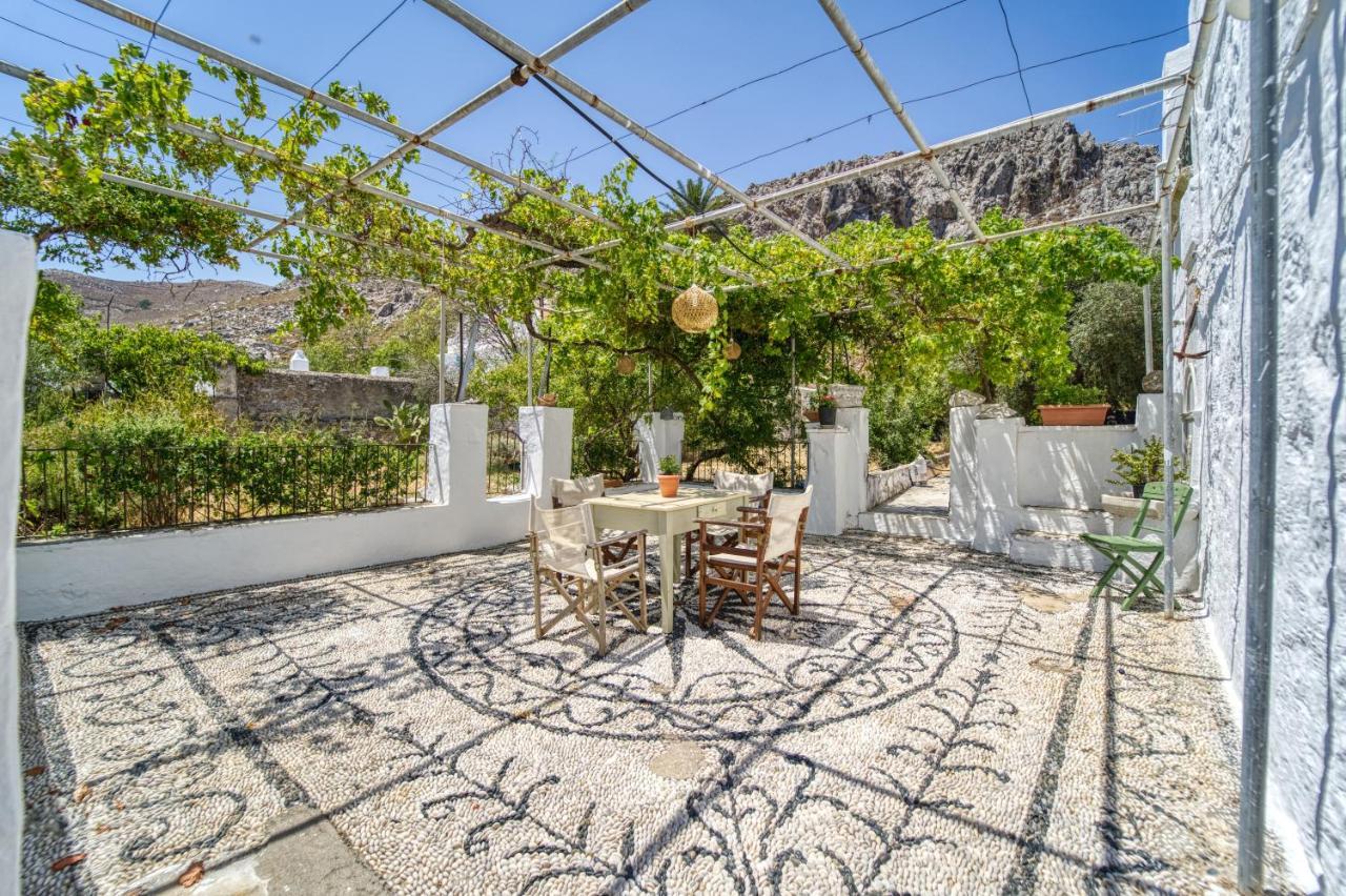 Petridi House Villa Symi Exterior photo